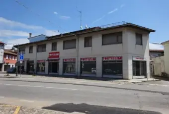 Rexer-Romans-DIsonzo-Appartamento-in-vendita-in-Piazza-dei-Caduti-a-Romans-dIsonzo-Garage