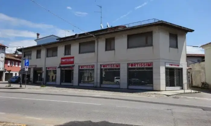 Rexer-Romans-DIsonzo-Appartamento-in-vendita-in-Piazza-dei-Caduti-a-Romans-dIsonzo-Garage