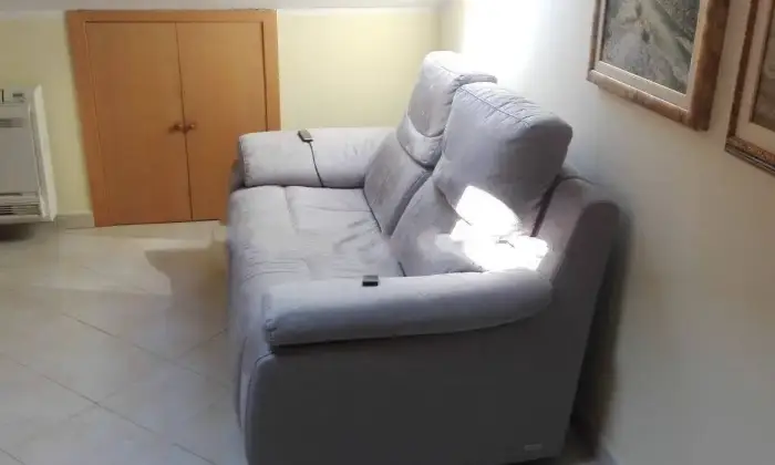 Rexer-Toirano-Mansarda-in-vendita-in-largo-Sgorini-Centro-Toirano-SALONE