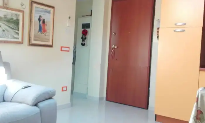 Rexer-Toirano-Mansarda-in-vendita-in-largo-Sgorini-Centro-Toirano-SALONE