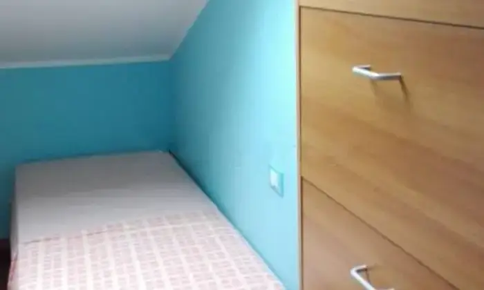 Rexer-Toirano-Mansarda-in-vendita-in-largo-Sgorini-Centro-Toirano-CAMERA-DA-LETTO