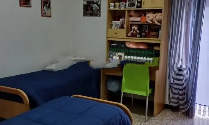 Rexer-Martina-Franca-Vendesi-appartamento-in-Via-Serramancone-a-Martina-Franca-CameraDaLetto