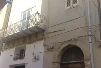 Rexer-Mazzarino-Intero-stabile-in-vendita-in-via-Roma-a-Mazzarino-Altro