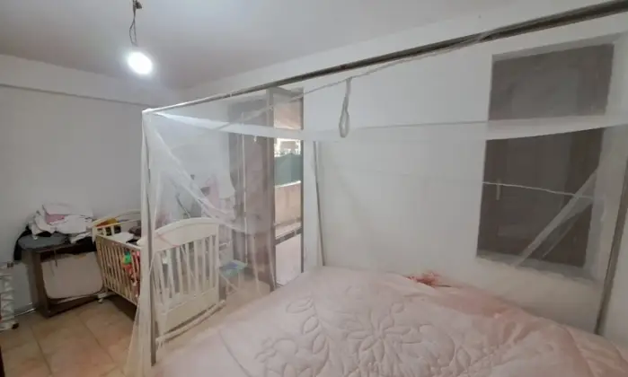 Rexer-Lentini-Vendesi-appartamento-in-Via-Agnone-a-Lentini-CAMERA-DA-LETTO