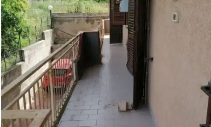 Rexer-Noto-Appartamento-con-garage-in-via-Alessio-di-Giovanni-a-Noto-Terrazzo