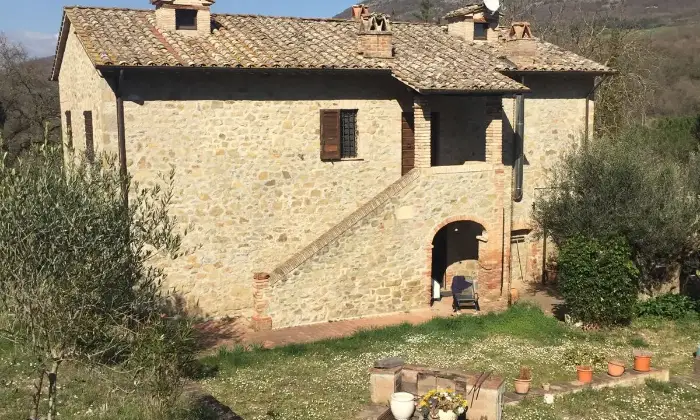 Rexer-Perugia-ANTICO-CASOLARE-A-KM-DAL-CENTRO-DI-PERUGIA-Terrazzo