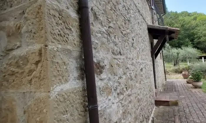 Rexer-Perugia-ANTICO-CASOLARE-A-KM-DAL-CENTRO-DI-PERUGIA-Terrazzo