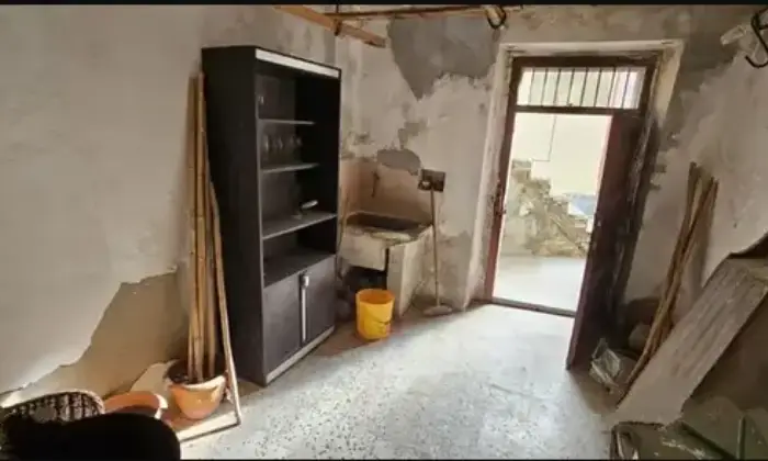 Rexer-SantAndrea-Apostolo-dello-Ionio-Vendesi-garage-a-SANTANDREA-APOSTOLO-DELLO-IONIO-CZ-Altro