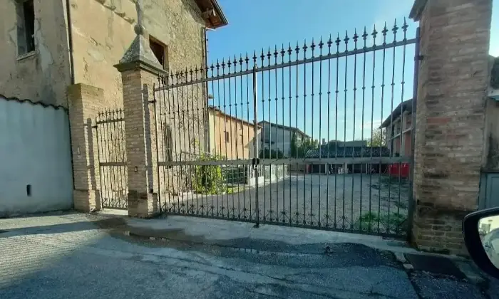 Rexer-Lonato-del-Garda-Vendesi-Rustico-via-Giorgio-Morandi-Esenta-Lonato-del-Garda-ALTRO
