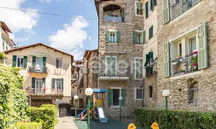 Rexer-Soldano-Il-tuo-rifugio-storico-a-Soldano-GIARDINO