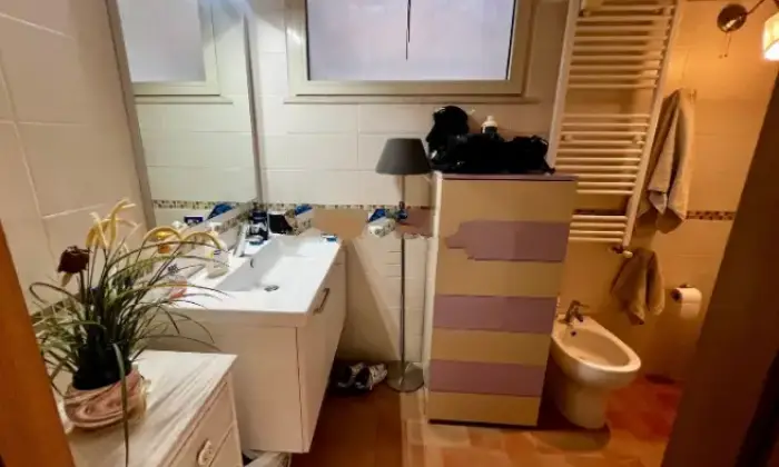 Rexer-Scarlino-Appartamento-su-due-piani-in-vendita-in-via-San-Francesco-Bagno
