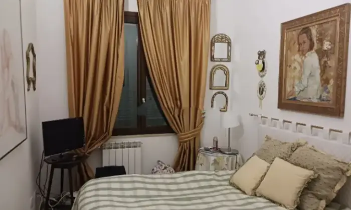 Rexer-Casole-dElsa-Attico-in-vendita-in-strada-del-Poggio-Casole-dElsa-SI-CameraDaLetto