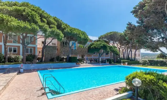 Rexer-Santa-Teresa-Gallura-Trilocale-in-vendita-in-via-Arno-Santa-Teresa-Gallura-SS-Terrazzo