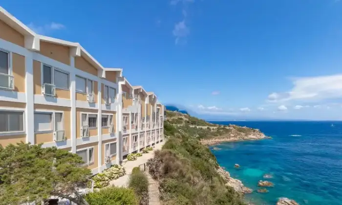 Rexer-Santa-Teresa-Gallura-Trilocale-in-vendita-in-via-Arno-Santa-Teresa-Gallura-SS-Terrazzo