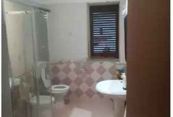 Rexer-Siracusa-Villa-in-vendita-con-terreno-in-condivisione-Bagno