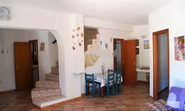 Rexer-Siracusa-Villa-in-vendita-con-terreno-in-condivisione-Altro