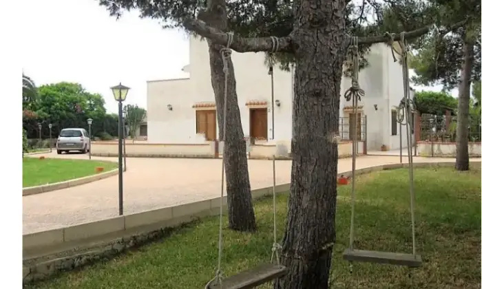 Rexer-Siracusa-Villa-in-vendita-con-terreno-in-condivisione-Giardino