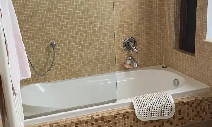 Rexer-Crotone-Appartamento-in-vendita-in-via-Vittorio-Veneto-a-Crotone-Bagno