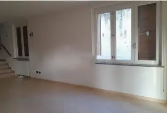Rexer-Montebello-della-Battaglia-Villa-in-vendita-in-strada-Nuova-Altro