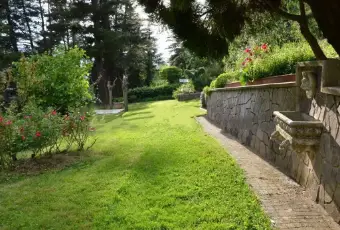 Rexer-Dicomano-Villa-unifamiliare-sulle-colline-di-Dicomano-Giardino