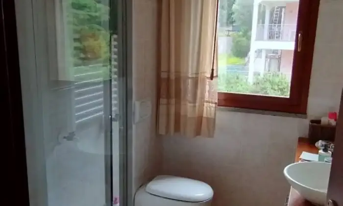 Rexer-Livorno-Villa-unifamiliare-a-Nisporto-Isola-dElba-Bagno