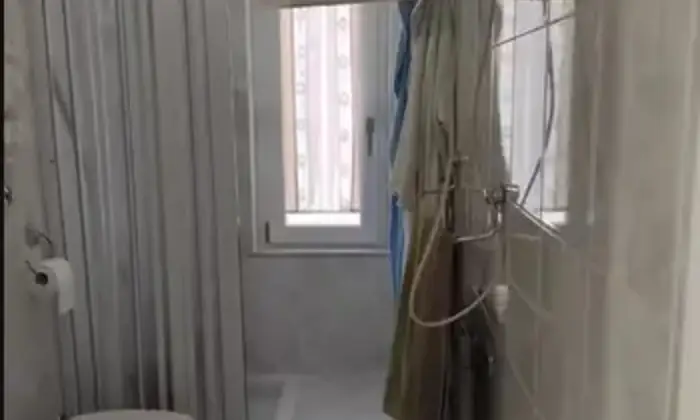 Rexer-Frosinone-Mini-appartamento-zona-centrale-Frosinone-Bagno
