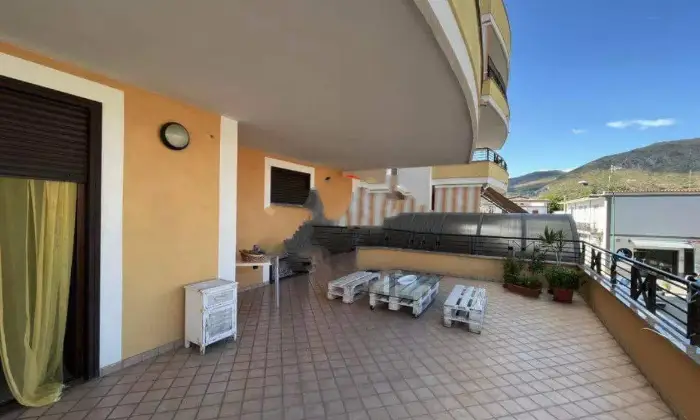 Rexer-Mondragone-Bellissimo-e-nuovissimo-appartamento-Altro