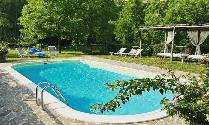 Rexer-Montaione-Rustico-in-vendita-in-via-Ribaldi-a-Montaione-Giardino