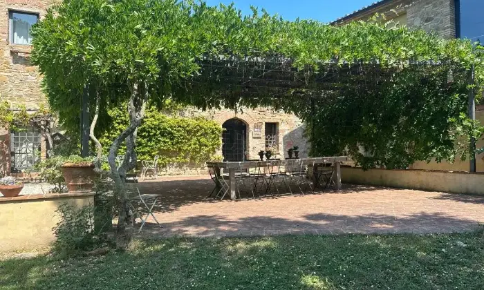 Rexer-Montaione-Rustico-in-vendita-in-via-Ribaldi-a-Montaione-Giardino