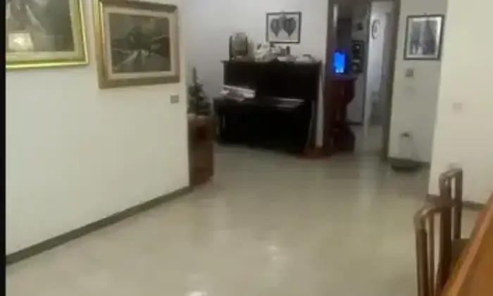 Rexer-Taranto-Appartamento-in-vendita-in-via-Lago-di-Monticchio-a-Taranto-Altro