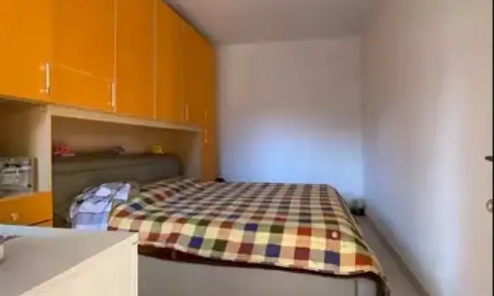 Rexer-Roccasparvera-Appartamento-in-Via-Stefano-Viale-Roccasparvera-CameraDaLetto