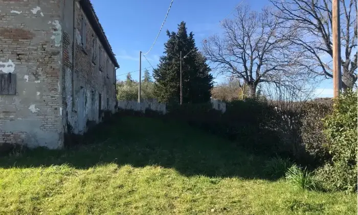 Rexer-Cesena-Vendesi-Propriet-rustica-in-Via-Lizzano-a-Cesena-Terrazzo