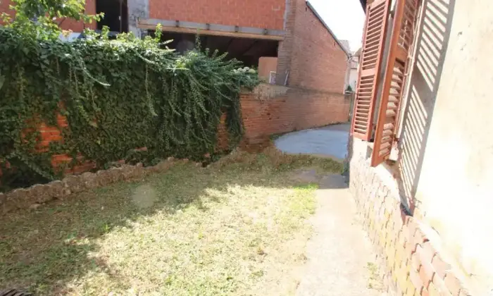 Rexer-Cuccaro-Monferrato-Villa-unifamiliare-via-Roma-Lu-e-Cuccaro-Monferrato-Giardino
