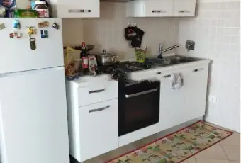 Rexer-Fiano-Romano-Vendesi-appartamento-in-Via-Venezia-a-Fiano-Romano-Cucina