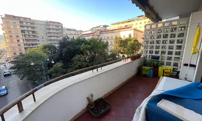 Rexer-Napoli-AFFITTASI-PIAZZA-SAN-PASQUALE-Altro