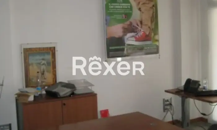 Rexer-CASALECCHIO-DI-RENO-Casalecchio-di-Reno-BO-Ex-filiale-bancaria-al-piano-terra-e-interrato-Salone