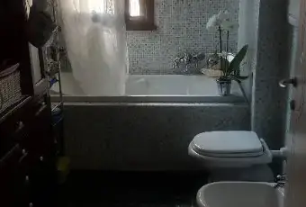 Rexer-Ravenna-Quadrilocale-in-vendita-in-via-Benaco-a-Ravenna-Bagno