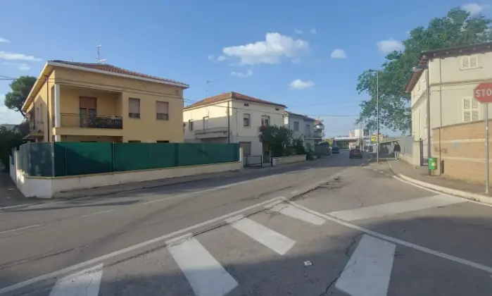 Rexer-Pescara-Vendesi-appartamento-in-Via-Tirino-a-Pescara-Terrazzo