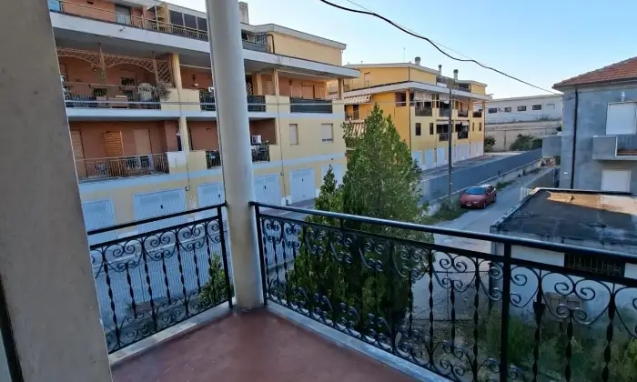 Rexer-Pescara-Vendesi-appartamento-in-Via-Tirino-a-Pescara-Altro