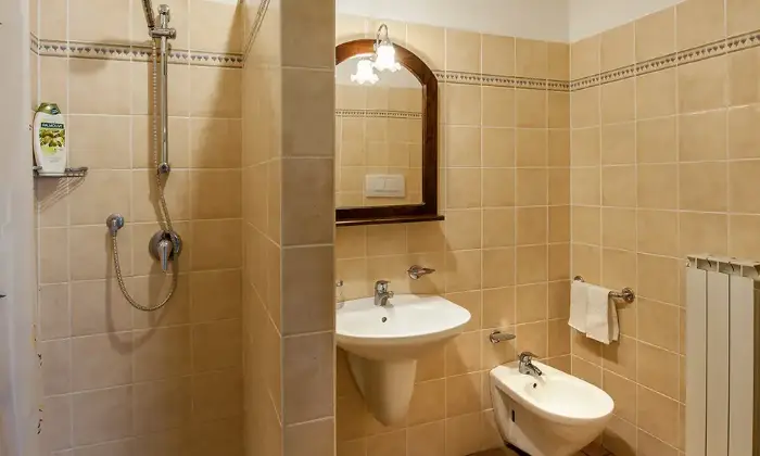 Rexer-Orvieto-Agriturismo-e-azienda-agricola-Orvieto-Bagno