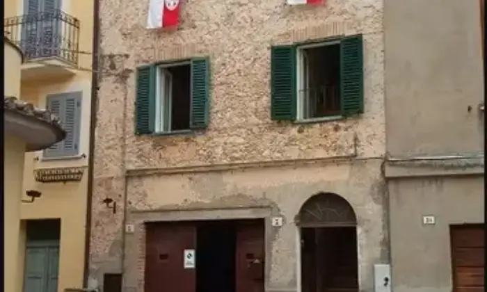 Rexer-Calvi-dellUmbria-Terratetto-unifamiliare-in-via-GGaribaldi-a-Calvi-dellUmbria-Garage