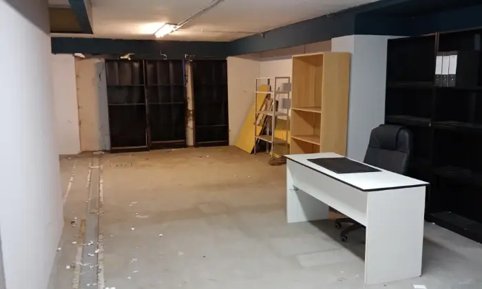 Rexer-Pordenone-Negozioufficio-Pordenone-centro-vendesi-viale-Martelli-Altro