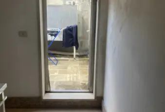 Rexer-Maglie-Casa-indipendente-per-uso-commercialeprofessionale-Terrazzo