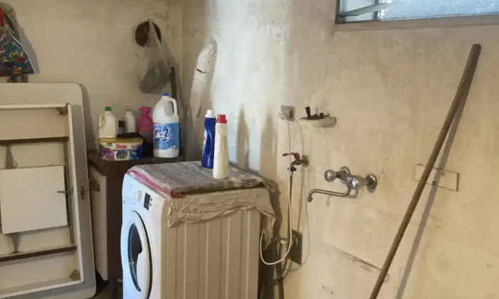 Rexer-Maglie-Casa-indipendente-per-uso-commercialeprofessionale-Bagno