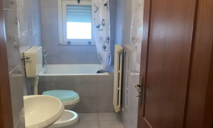 Rexer-Maglie-Casa-indipendente-per-uso-commercialeprofessionale-Bagno