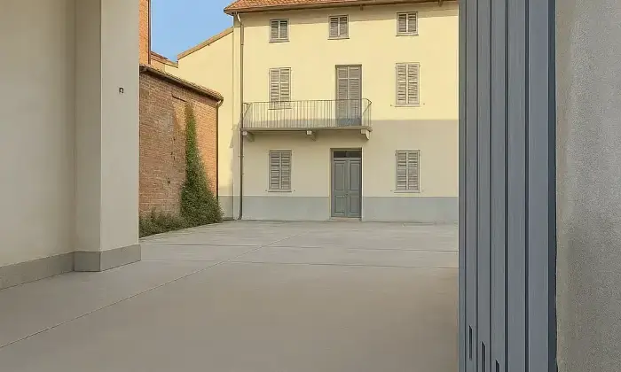 Rexer-Morano-sul-Po-Elevato-potenziale-per-questa-ampia-casa-colonica-da-ristrutturare-Ingresso