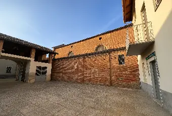 Rexer-Morano-sul-Po-Elevato-potenziale-per-questa-ampia-casa-colonica-da-ristrutturare-Box