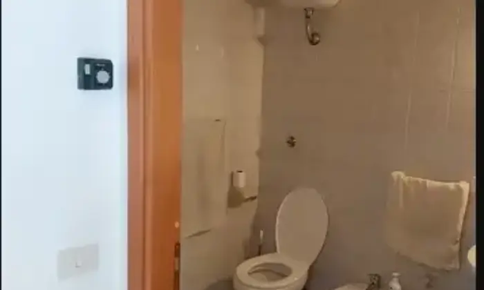 Rexer-Latina-Bilocale-vicino-al-centro-e-alluniversit-Bagno