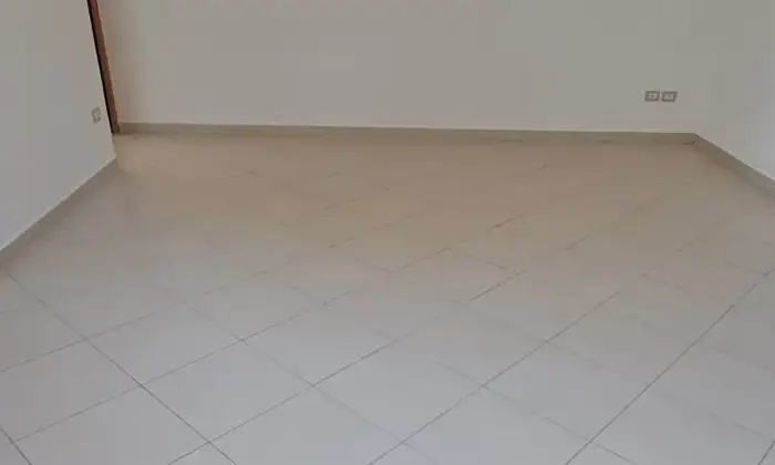 Rexer-Termoli-Affittasi-locale-uso-studioufficioagenzia-Altro