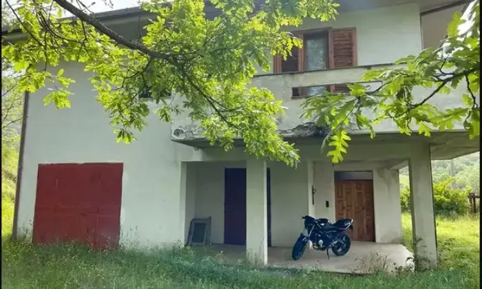Rexer-Brienza-Casa-indipendente-di-campagna-Giardino
